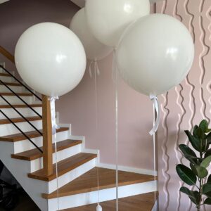 Balony z Helem Białe Giganty Whatsapp Image At Oliwia Balony