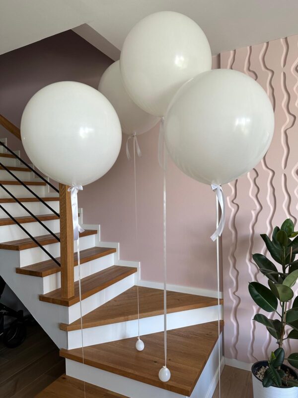 Balony z Helem Białe Giganty